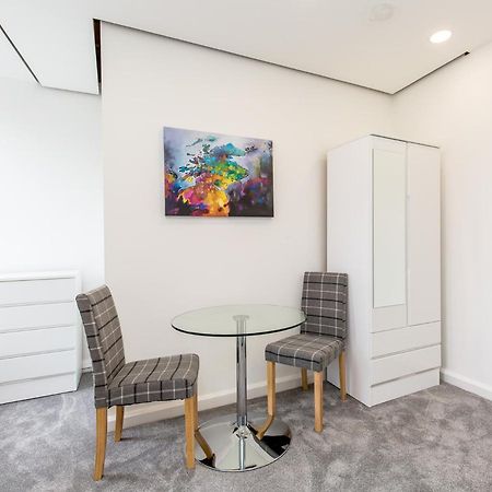 Modern Studio Next To Edinburgh Castle Apartman Kültér fotó